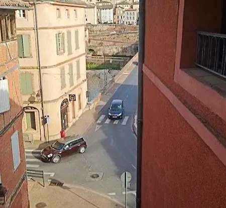 Cadre Exceptionnel Niche Sous Les Toits Dans Le Quartier Historique * Albi